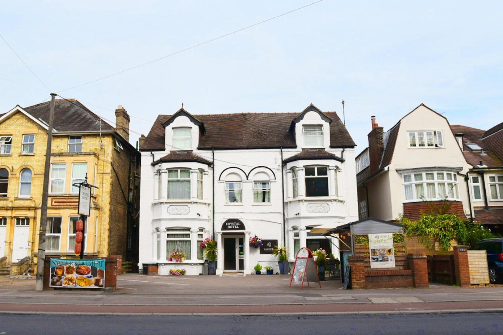 Crystal Hotel & Savour Cambridge  Exterior photo